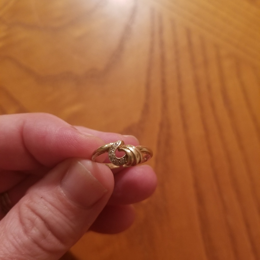 14k gold ring